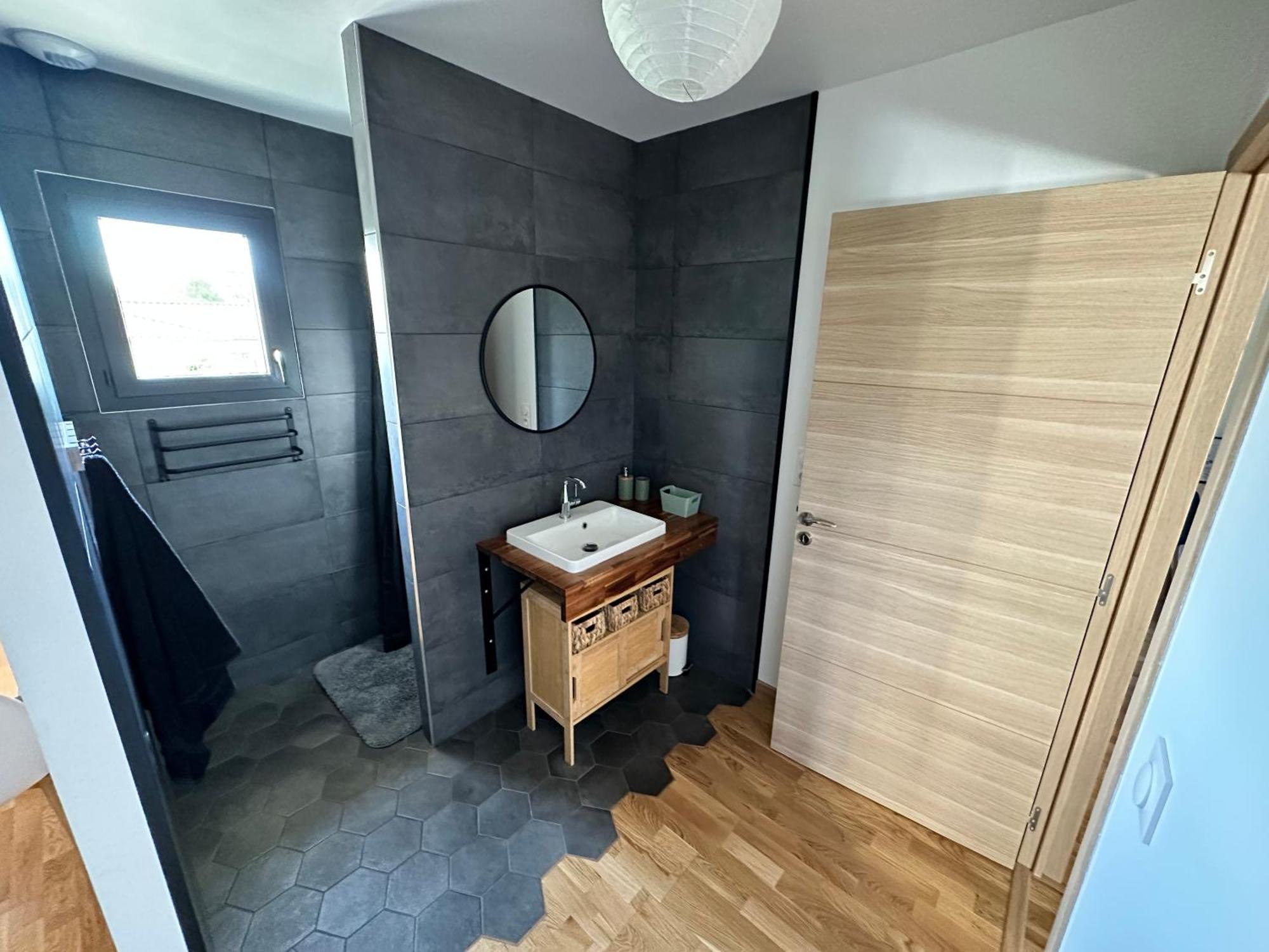 Chambre Privee Au Calme - Proche Gare - Parking Gratuit Le Gond-Pontouvre 외부 사진
